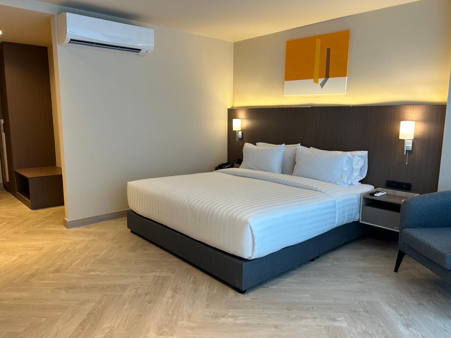 The One Cozy Living Hotel Pattaya Bagian luar foto