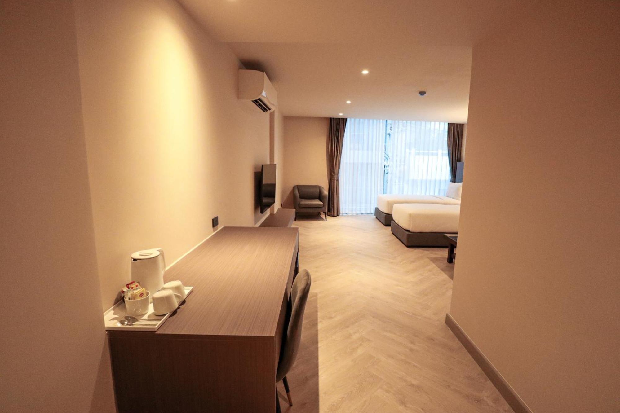 The One Cozy Living Hotel Pattaya Bagian luar foto
