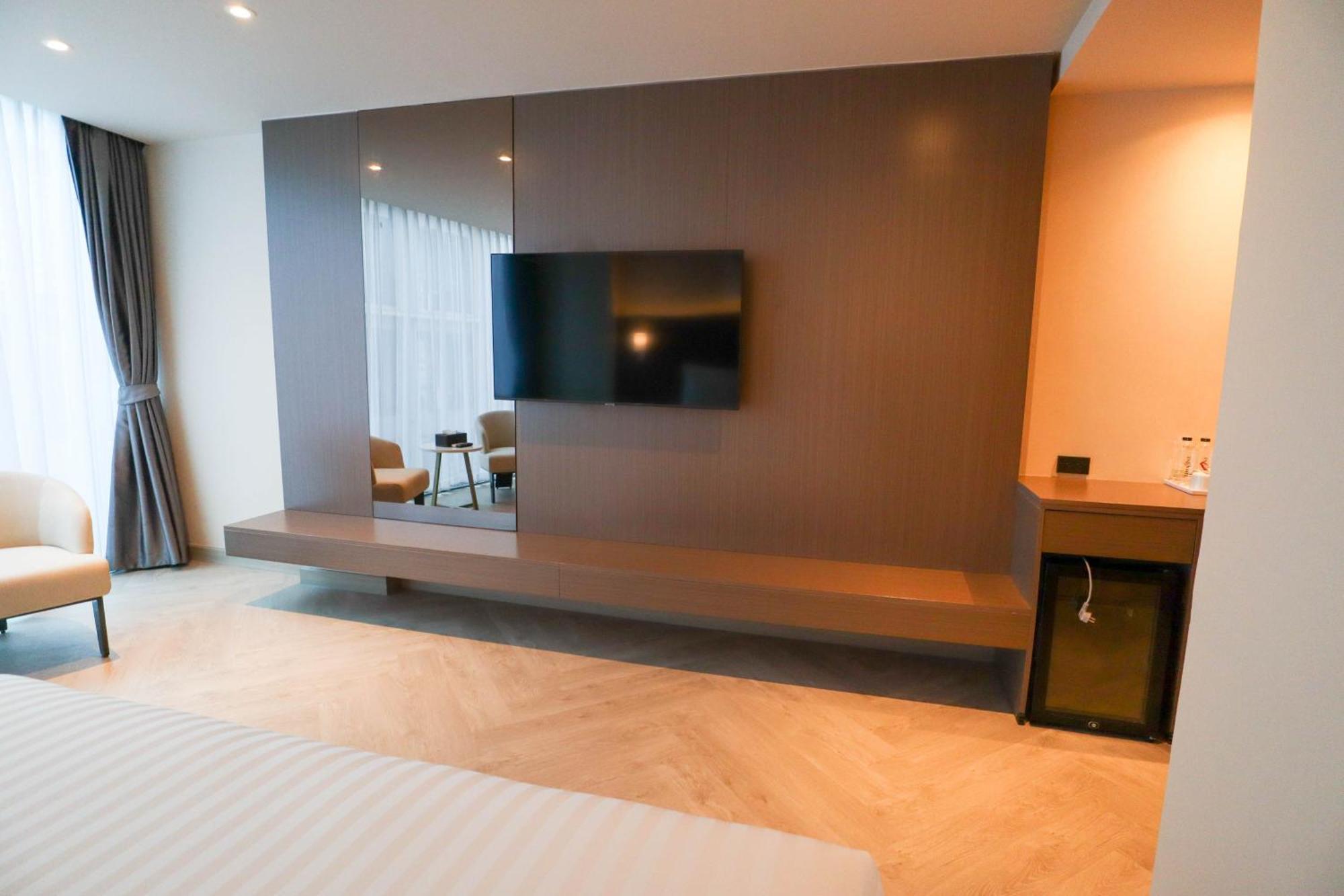 The One Cozy Living Hotel Pattaya Bagian luar foto